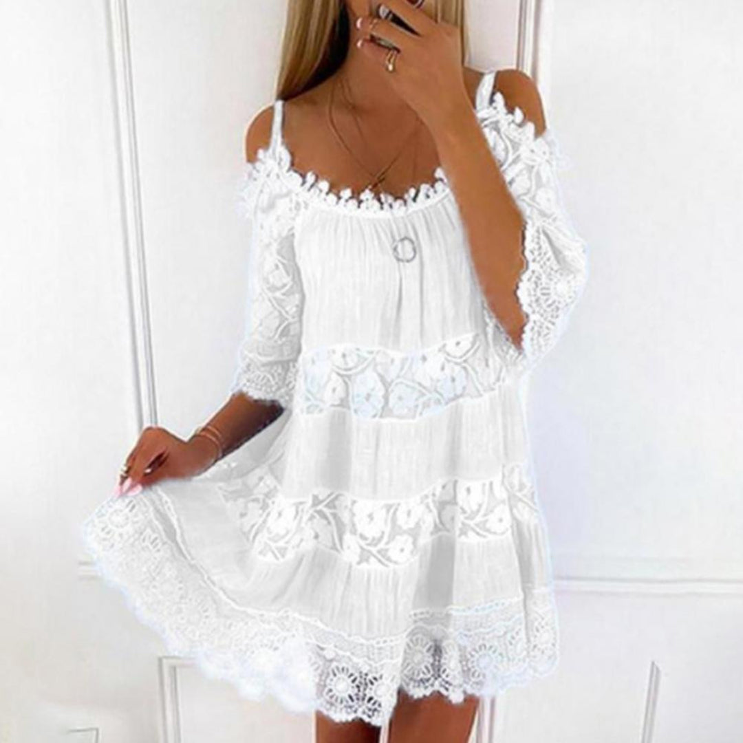 Laura | Vestido Bohemio Con Hombros Descubiertos - Estilo Ligero y Femenino