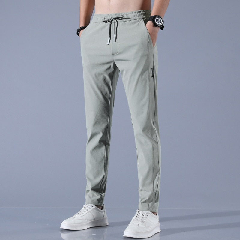 Antoine | Light Jogging for Men – Sports Simplicity and Versatility 