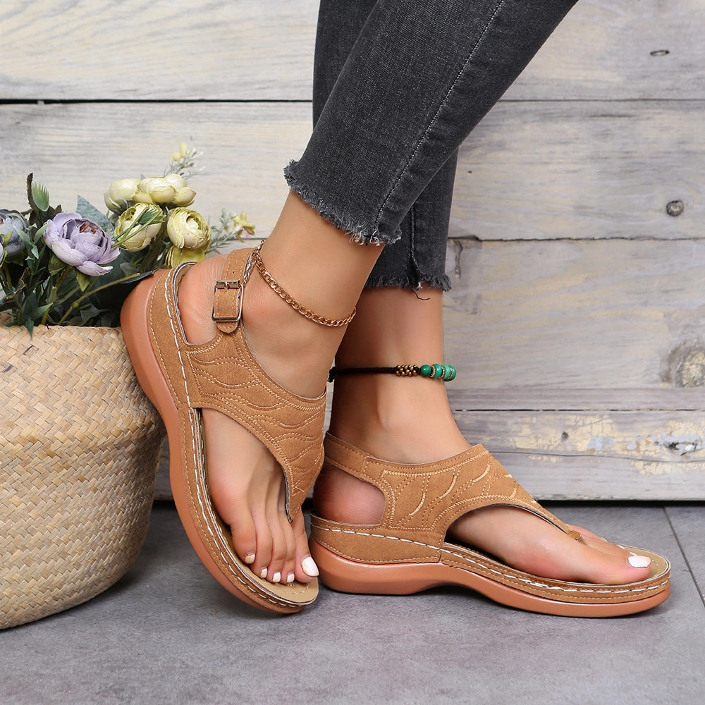 Blanche | Sandales Avec Bride Ajustable – Simplicité Et Style Quotidien