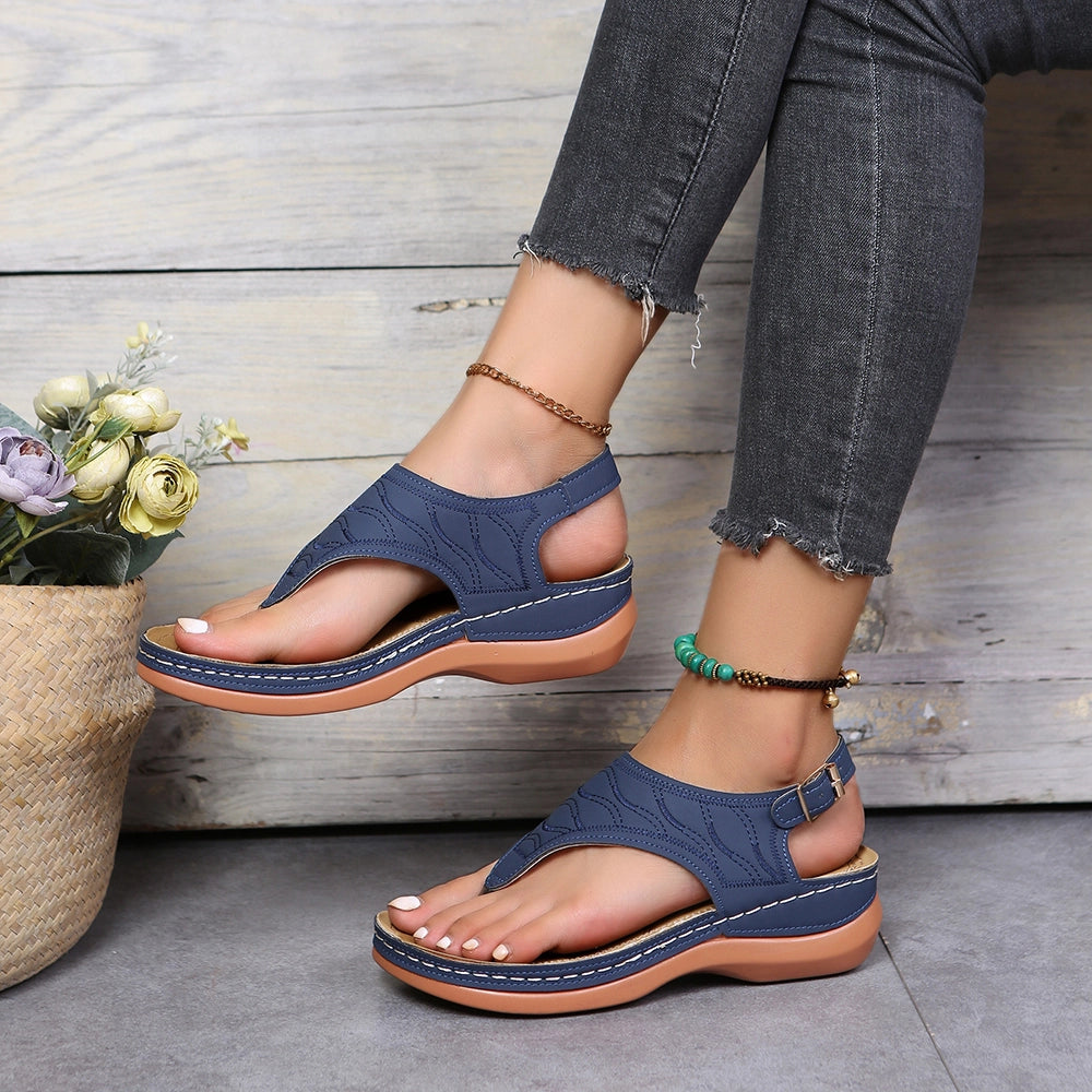 Blanche | Sandales Avec Bride Ajustable – Simplicité Et Style Quotidien